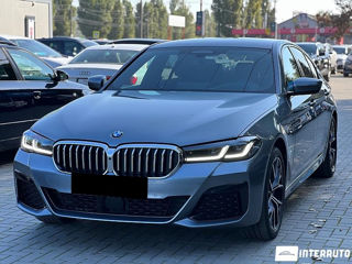 BMW 5 Series foto 3