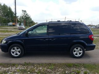 Chrysler Voyager foto 4