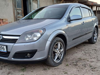 Opel Astra foto 2