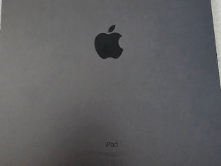 iPad Pro 4th gen  12.9 128gb