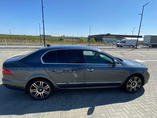 Skoda Superb foto 6