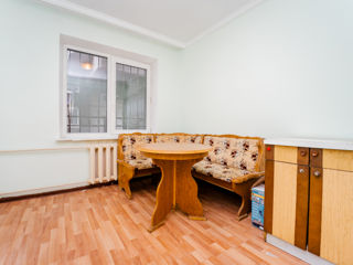 Apartament cu 4 camere, 100 m², Centru, Chișinău foto 9