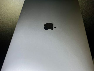 Apple MacBook Pro foto 1