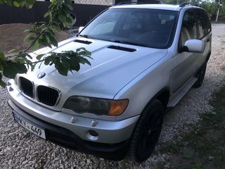 BMW X5 foto 1