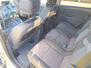 Renault Grand Scenic foto 8