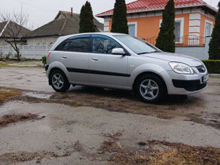 KIA Rio foto 6