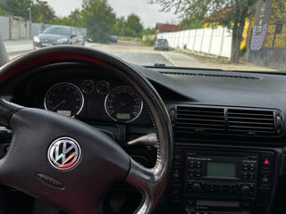 Volkswagen Passat foto 8