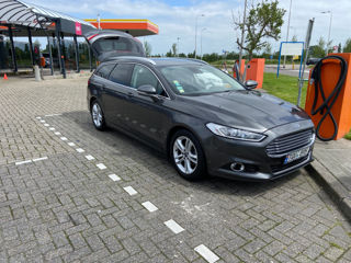 Ford Mondeo foto 2