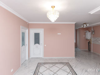 Apartament cu 2 camere, 57 m², Buiucani, Chișinău