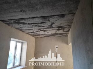 Apartament în com. Băcioi. 280 mp + 6 ari, variantă sură! foto 7