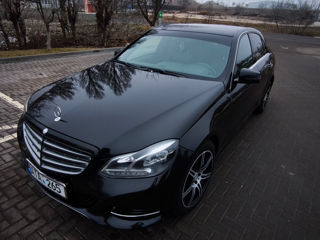 Mercedes E-Class foto 3