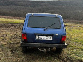 Lada / ВАЗ 2121 (4x4) foto 2