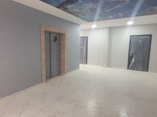 Apartament cu 3 camere, 89 m², Buiucani, Chișinău foto 3