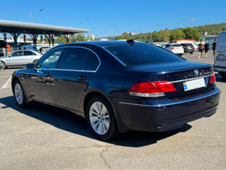 BMW 7 Series foto 8