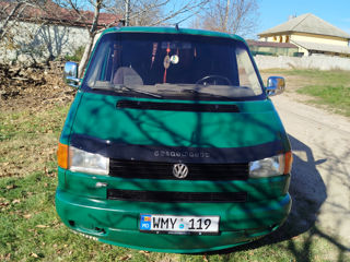 Volkswagen T4 foto 2