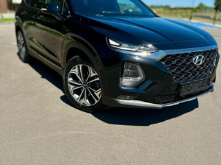 Hyundai Santa FE foto 1