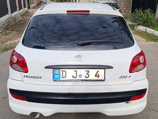 Peugeot 206 foto 7