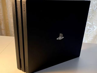 Продам PlayStation 4 Pro на 1Tb, последняя ревизия