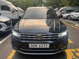 Volkswagen Touareg foto 2