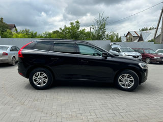 Volvo XC60 foto 6