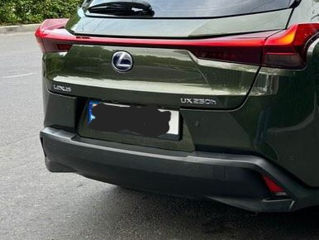 Lexus UX foto 5