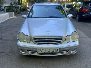 Mercedes C-Class