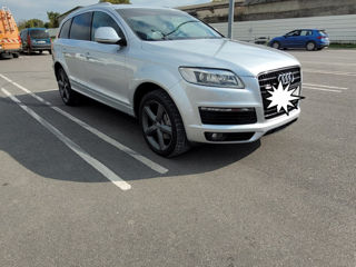 Audi Q7 foto 8