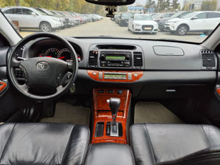 Toyota Camry foto 8