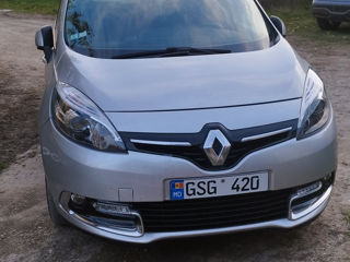 Renault Grand Scenic foto 9