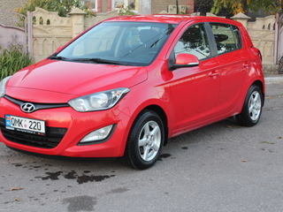 Hyundai i20 foto 3