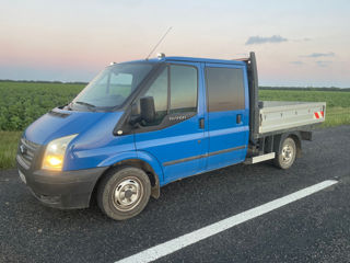 Ford Transit foto 2