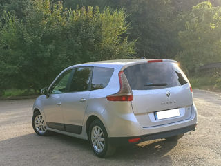 Renault Grand Scenic foto 6