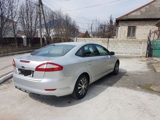 Ford Mondeo foto 5