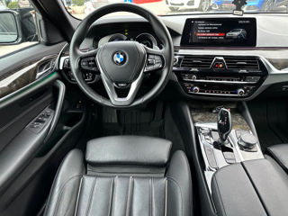 BMW 5 Series foto 9