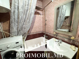 Apartament cu 2 camere, 70 m², Botanica, Chișinău foto 9