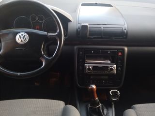 Volkswagen Sharan foto 6