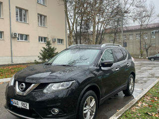 Nissan X-Trail foto 3