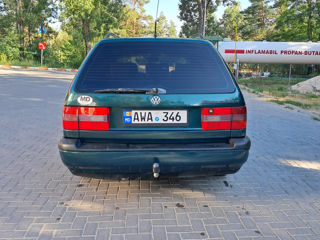 Volkswagen Passat foto 8