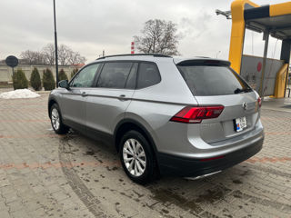 Volkswagen Tiguan foto 3