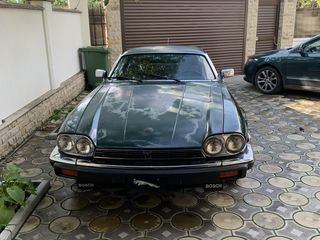Jaguar XJ foto 1