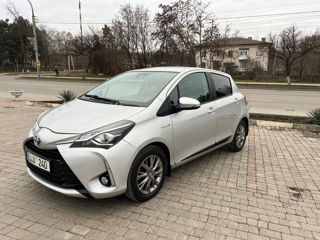 Toyota Yaris foto 2