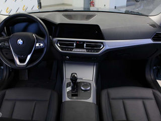 BMW 3 Series foto 9