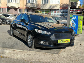 Ford Mondeo foto 2