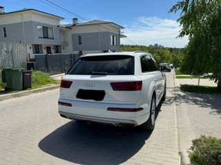 Audi Q7 foto 3