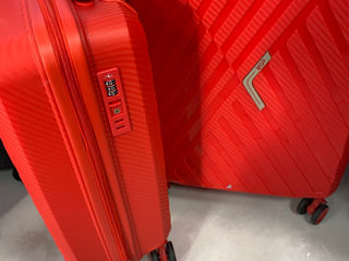 Новое поступление чемоданов (полипропилен)от фирмы pigeon!! foto 3