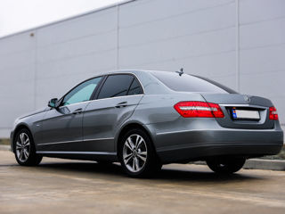 Mercedes E-Class foto 3