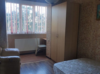 Apartament cu 3 camere, 70 m², Buiucani, Chișinău foto 1