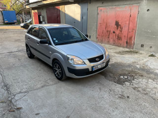 KIA Rio foto 7