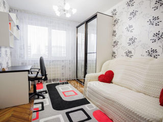 Apartament cu 3 camere, 77 m², Botanica, Chișinău foto 4