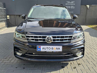 Volkswagen Tiguan foto 2